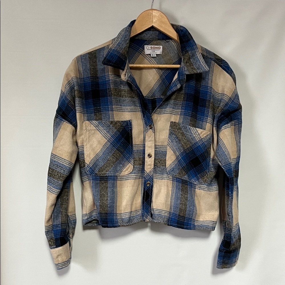 Ci Sono Blue&Tan Flannel Cropped Shacket Sz Small